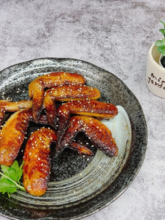 氣炸醬燒雞翅~氣炸鍋食譜 的食譜成品照片