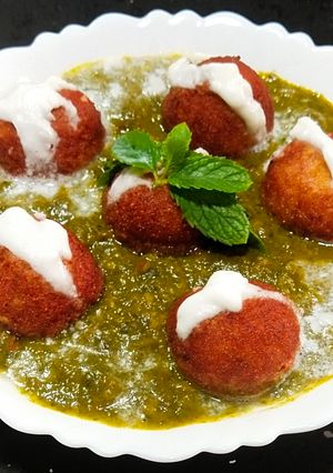 A picture of Palak Paneer Kofta's.