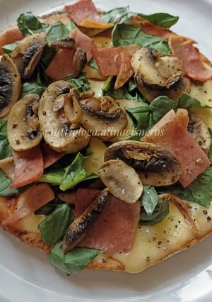 Una foto de Pizza pita
