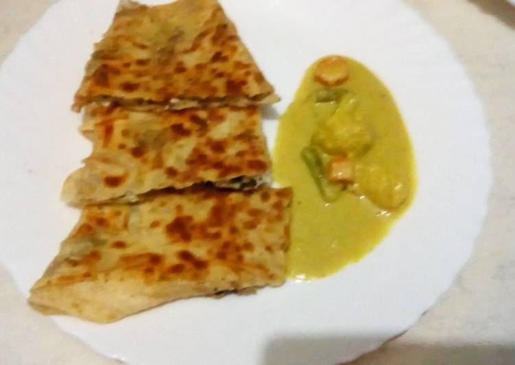 Egg stuffed paratha