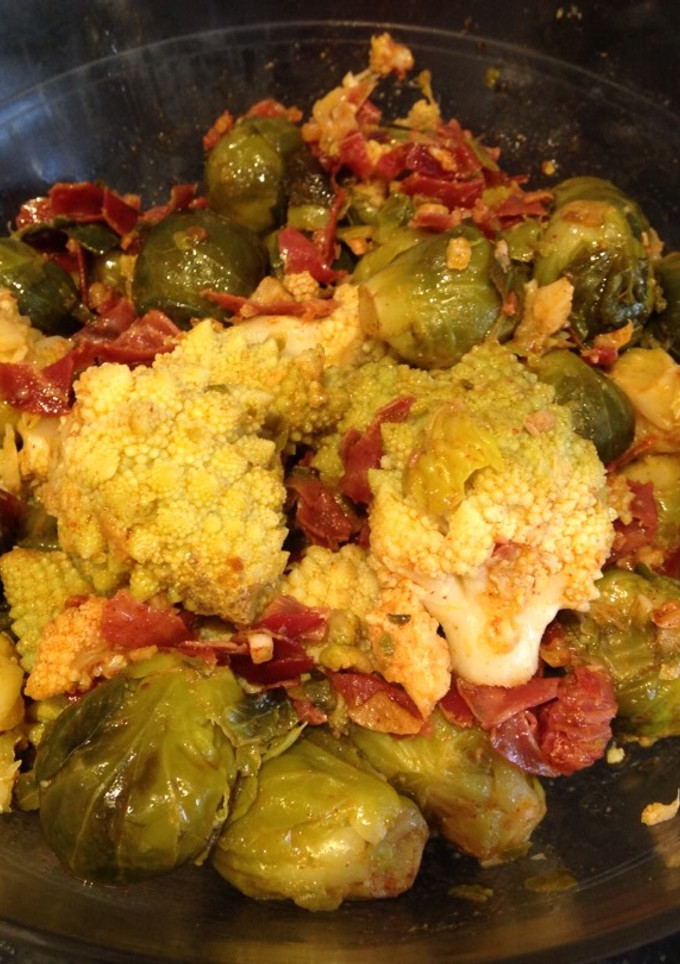 Una foto de Verduras con jamón
