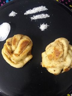 সিনামন রোল(Cinnamon roll recipe in Bengali) রেসিপির প্রধান ছবি