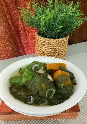 Foto resep Sayur Bening Daun Kelor Labu