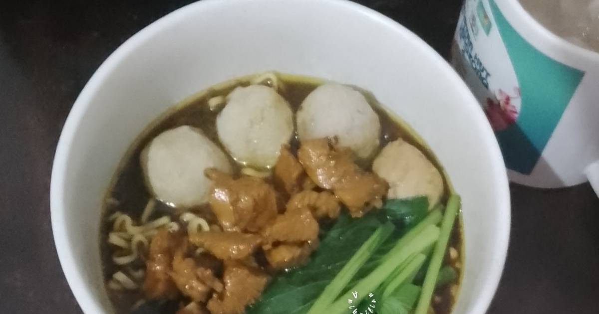 Resep Mie ayam baso homemade oleh Ani Brilian - Cookpad