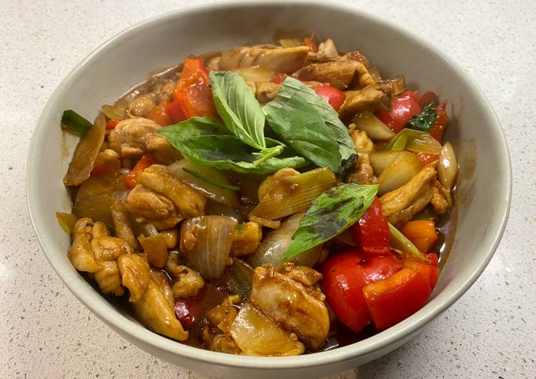 How to Make Any-night-of-the-week San Bei Ji (3 cup basil chicken -三杯鸡)