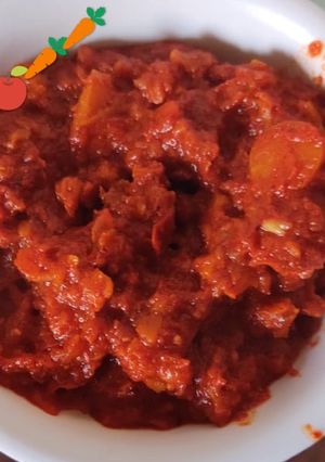A picture of Carrot tomato chutney.