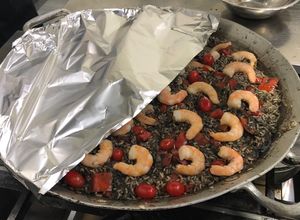Una foto de Arroz Negro al estilo Sonorense