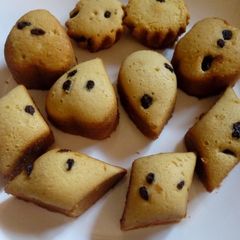 A picture of Vanilla cake 2.