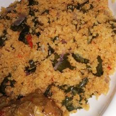 A picture of Dambun couscous (with moringa leaves).