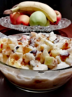 Joghurtos gyümölcssaláta recept fotója