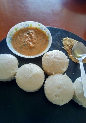 A picture of Cup idli.