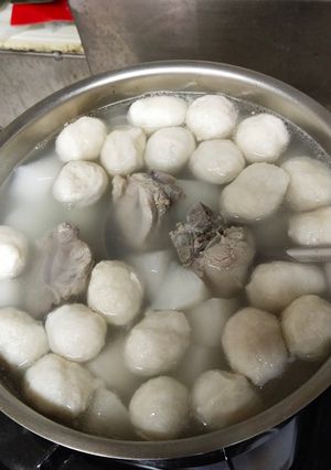 排骨菜頭魚丸湯 的食譜成品照片