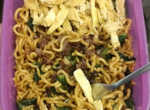 Foto resep MIE GORENG ALA ANAK KOS (mie burung dara)