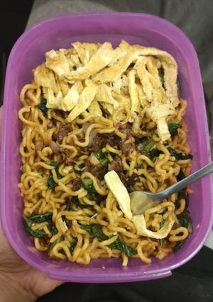 Foto resep MIE GORENG ALA ANAK KOS (mie burung dara)