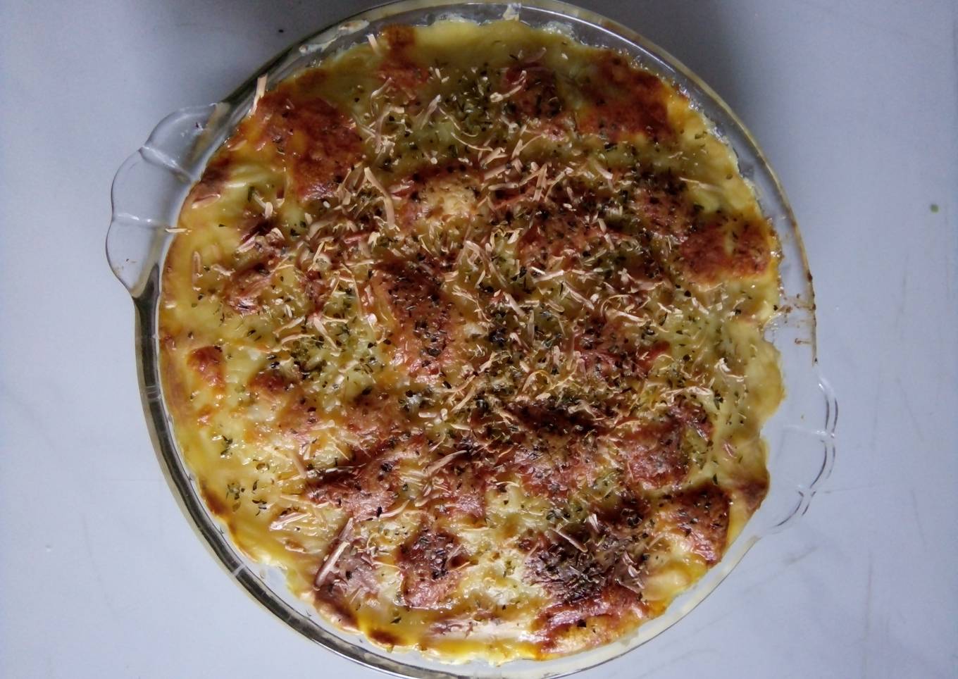 Super Cheesy Macaroni Schotel