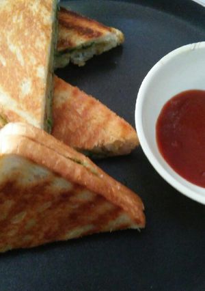 A picture of Aloo masala cheese grill sandwich.