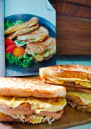 Foto resep Roti John Tawar