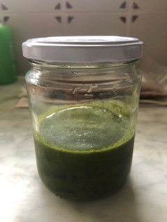 Una foto de Aceite de albahaca