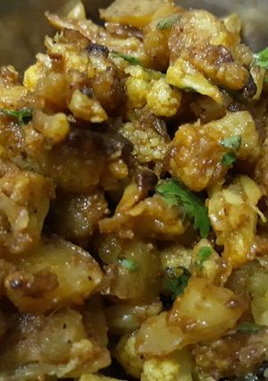 A picture of Masala Cauliflower.