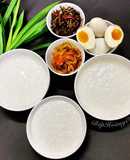 Cháo Trắng  (Hột Vịt Muối+Cá Bống Kho Tiêu+Dưa Món)