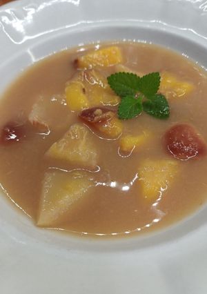 Gyümölcsleves nektarinból recept fotója
