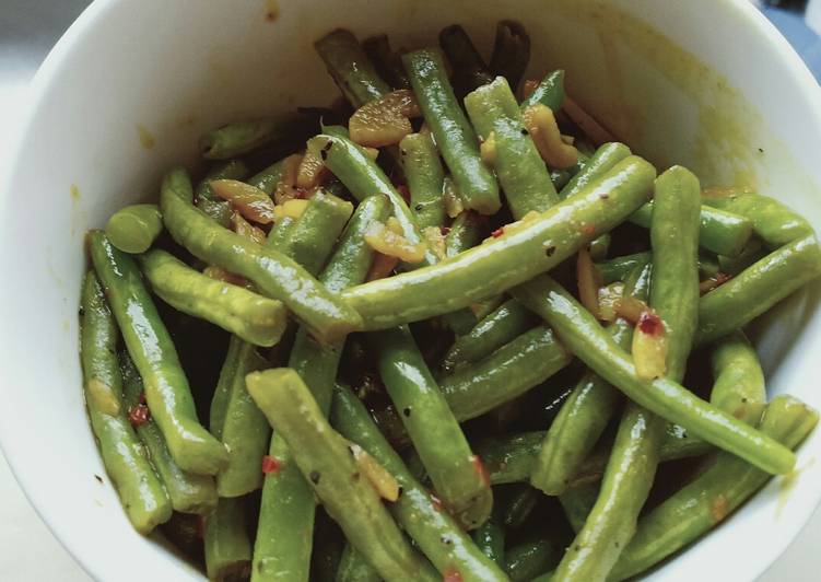 Recipe of Favorite Healthy Curry Turmeric Stir-fried Green Beans