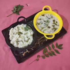 A picture of Falahari moraiya Khichdi and kadhi.