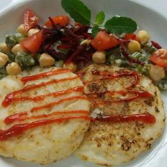 A picture of Dosa with Tomato chickpea salsa.