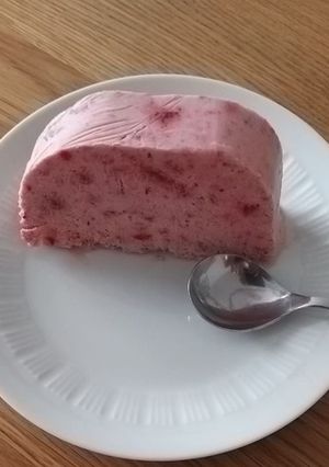 Zdjęcie przepisu Semifreddo truskawkowe.