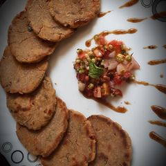 A picture of Jawar masala crispy coin puri.