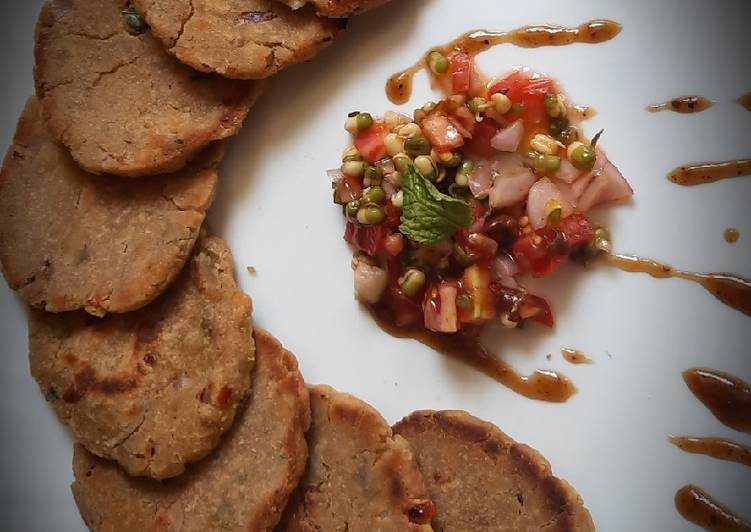 Jawar masala crispy coin puri