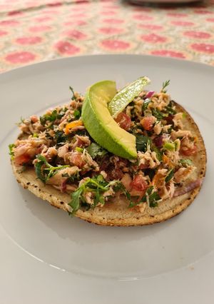 A picture of Tuna Tostadas.
