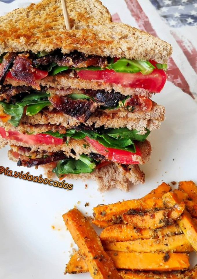 Una foto de Sándwich BLT americano
