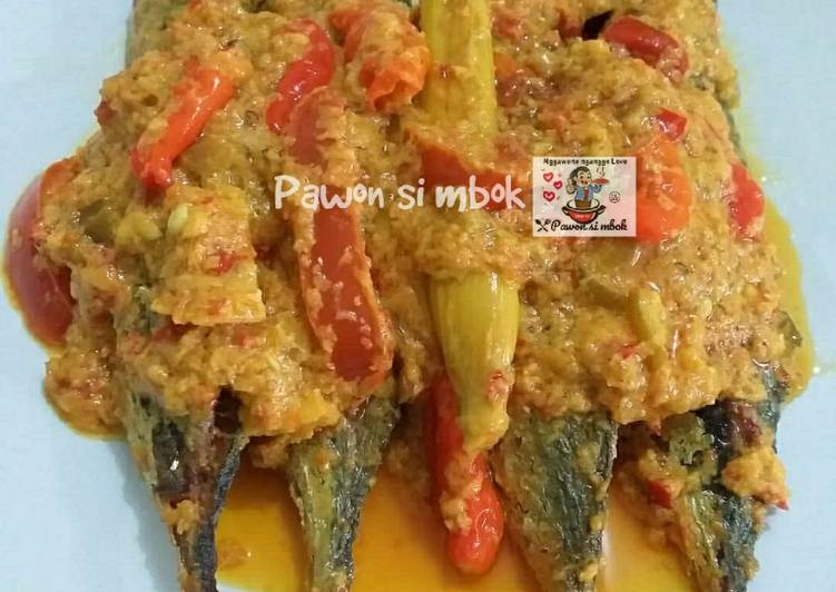 Cara membuat Kembung bumbu kuning pawon si mbok🐠 Sederhana dan Mudah Dibuat