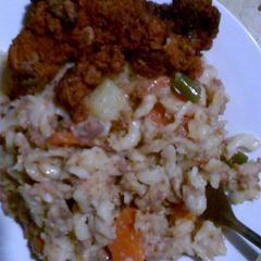 A picture of Macaroni with mince.