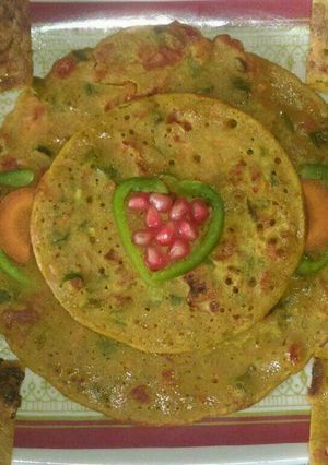 A picture of Mix- veg besan chila.