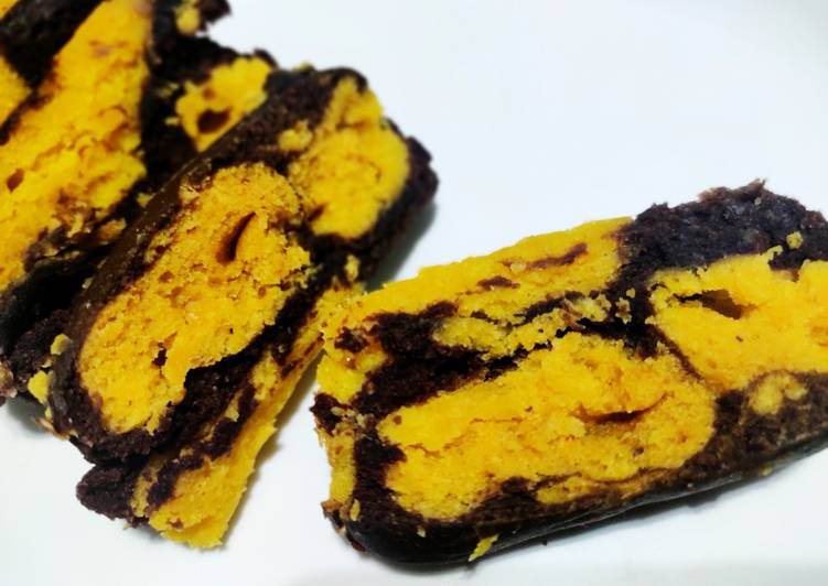 Recipe of Award-winning Mango-chocolate marble cake