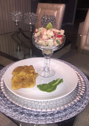 Una foto de Ceviche con camarones