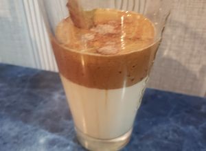 Una foto de Café dalgona (batido)