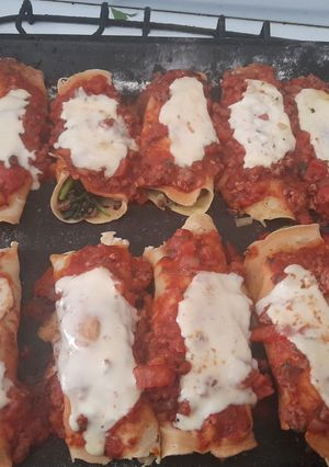 Una foto de Canelones de espinaca ø acelga con carne