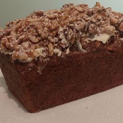 A picture of Walnut carrot cake.