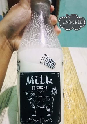 Foto resep Almond Milk Homemade (super gampang)