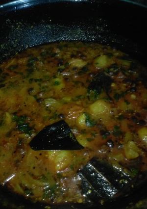 A picture of Aloo curry.