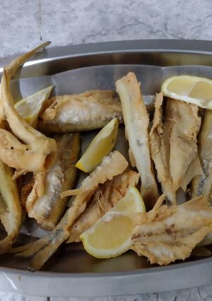 Una foto de Pejerrey frito