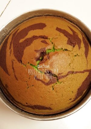 Foto resep 382. Bolu Pandan Zebra Putih Telur