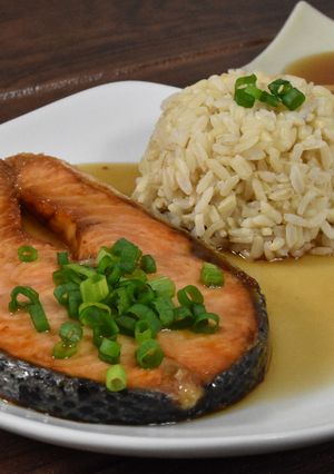 รูปของ ปลาแซลมอนทอดราดซอสซีอิ๊ว Philips Airfryer