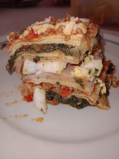 Una foto de Lasagna con masa de panqueques