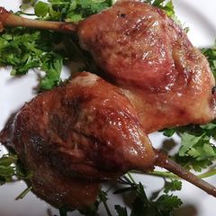 A picture of Confit duck leg.