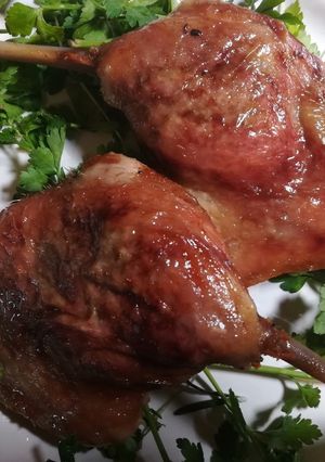 A picture of Confit duck leg.