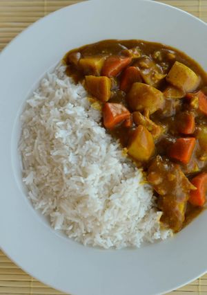 A picture of Chicken curry.